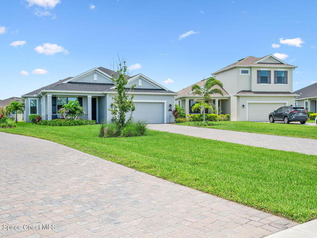 8038 Dobre Way, Melbourne, FL 32940