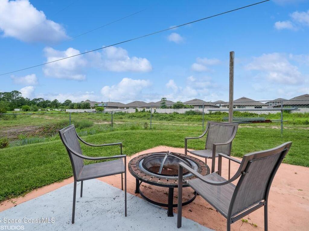 871 Quanah Street, Palm Bay, FL 32909