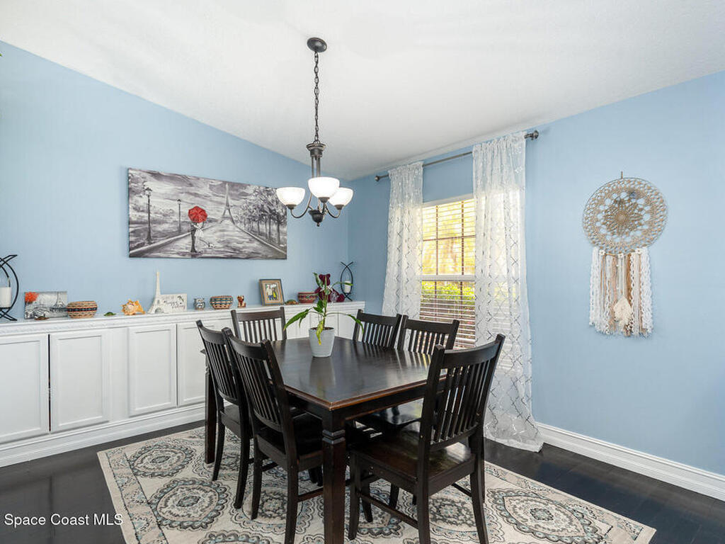 713 Del Mar Circle, Melbourne, FL 32904