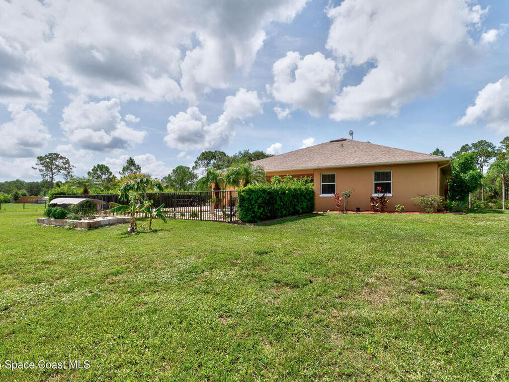 13280 81st Street, Fellsmere, FL 32948