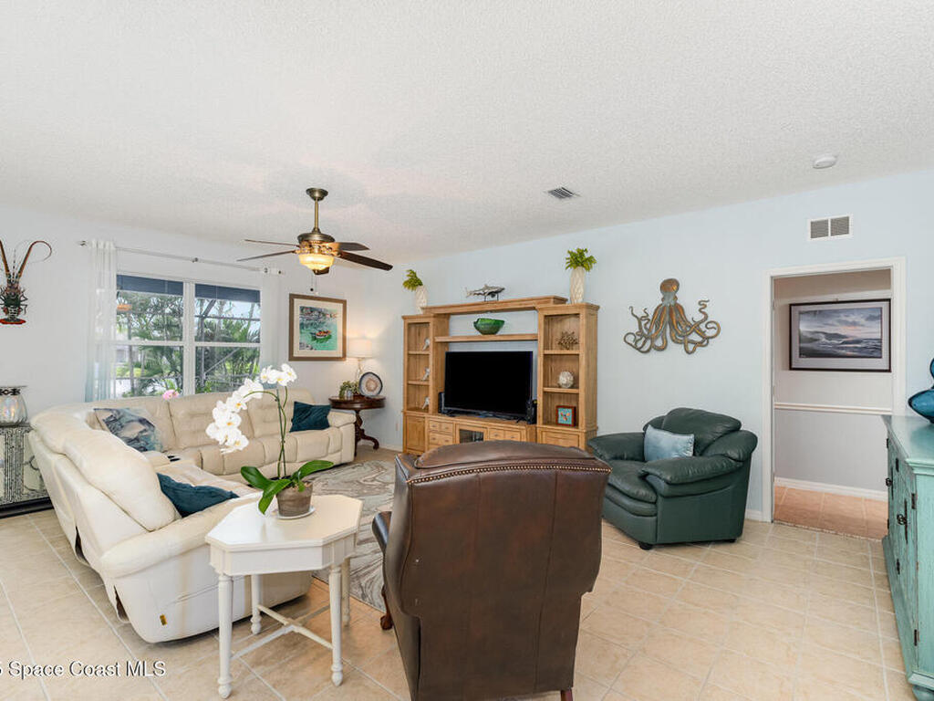4185 Fenrose Circle, Melbourne, FL 32940