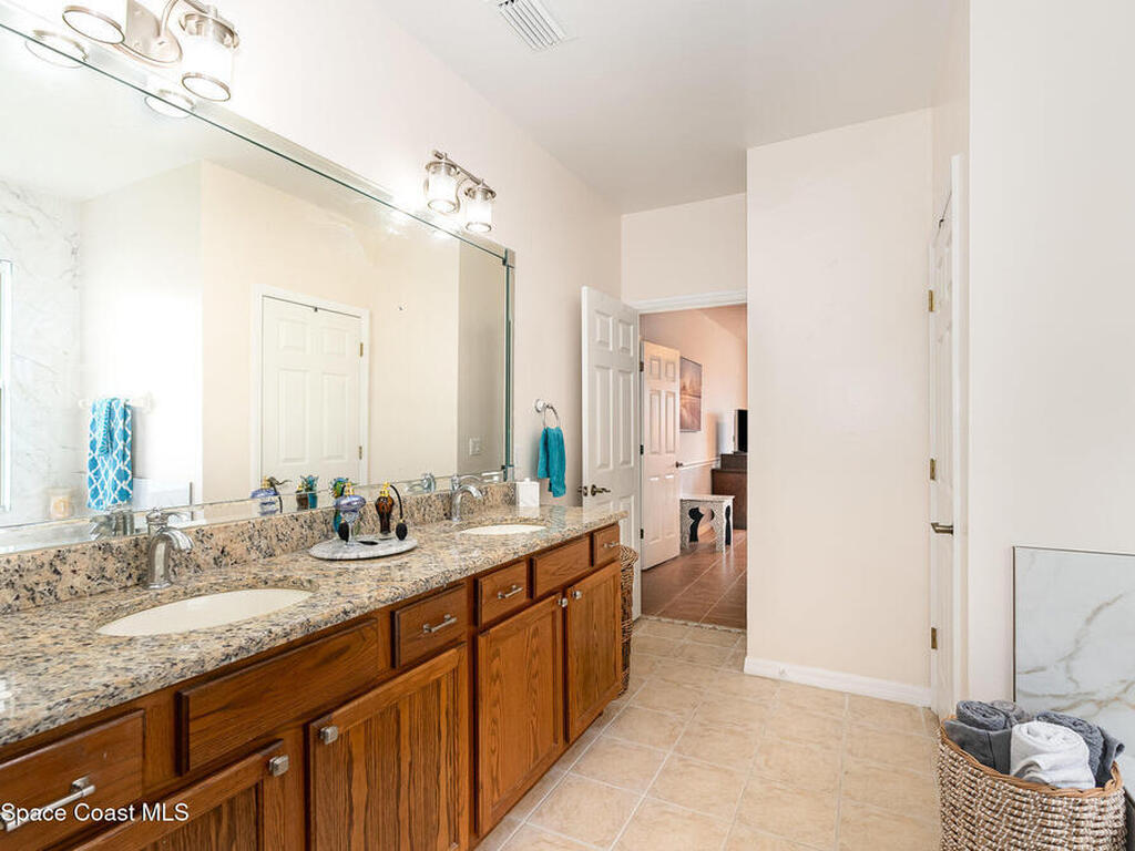 4185 Fenrose Circle, Melbourne, FL 32940
