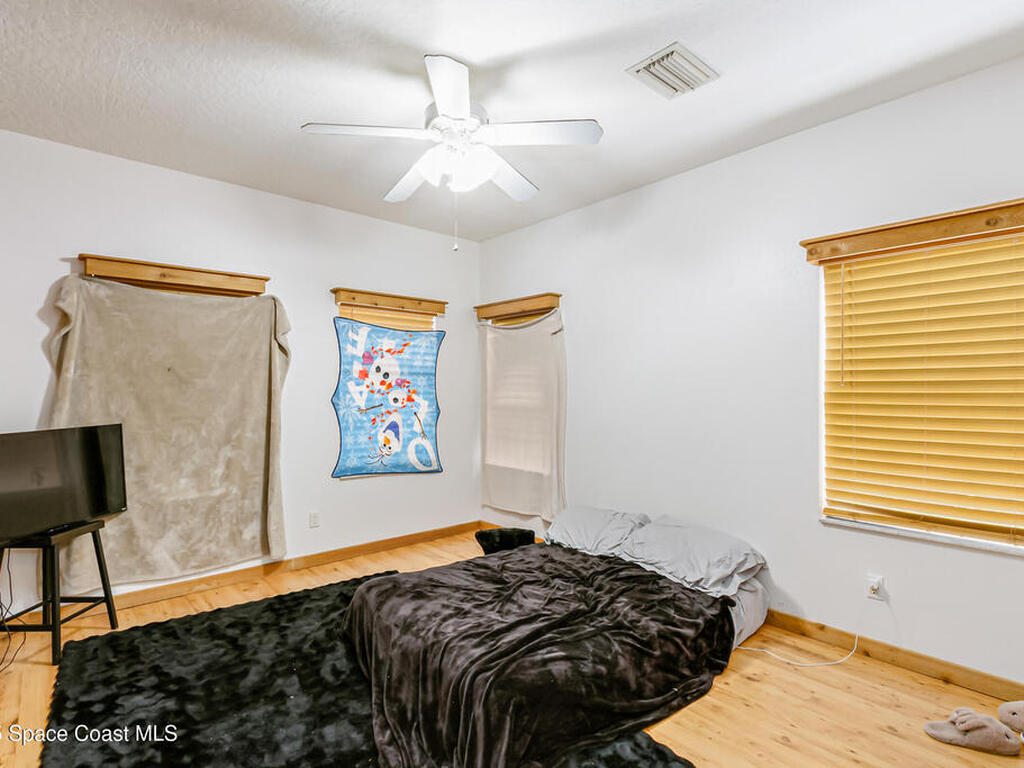 158 West Court, Melbourne, FL 32904