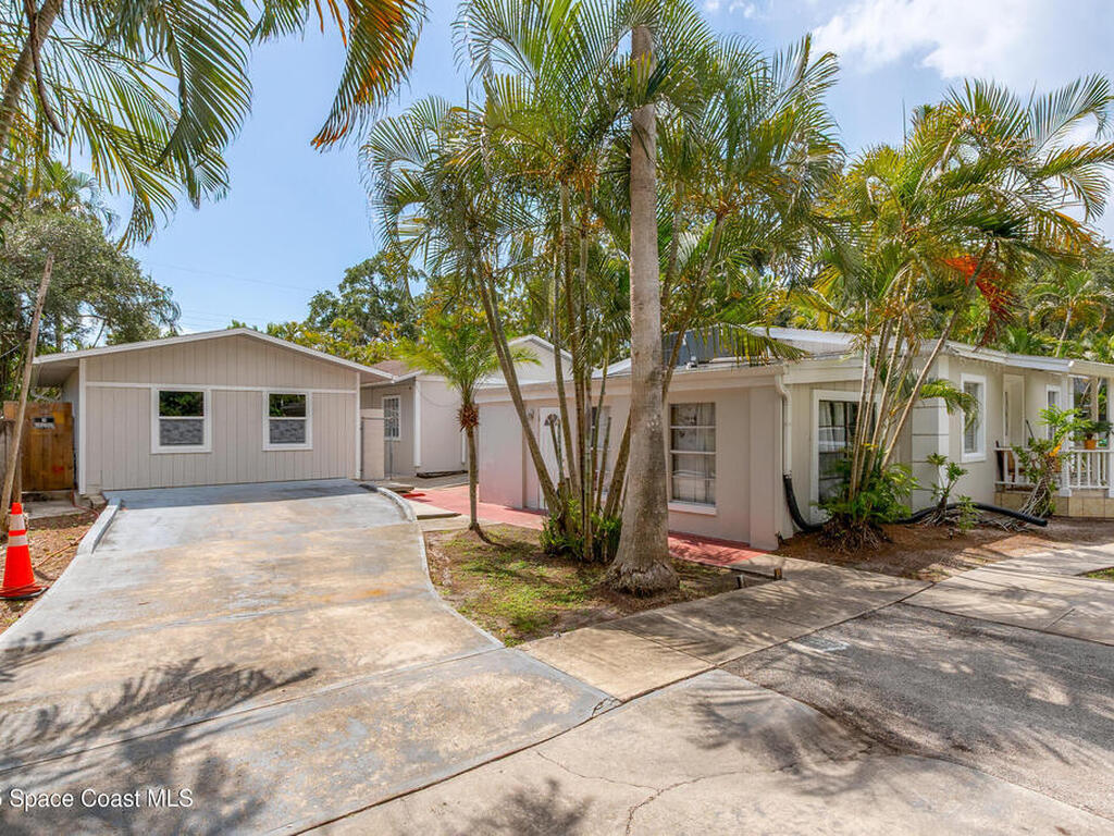 158 West Court, Melbourne, FL 32904