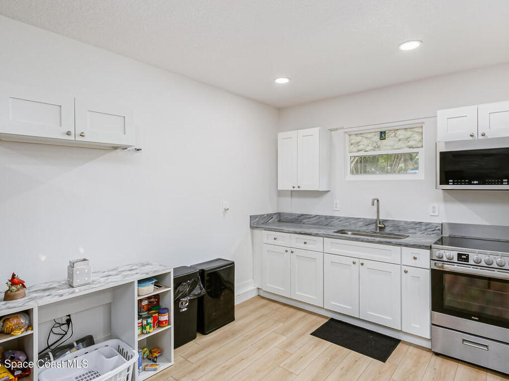 158 West Court, Melbourne, FL 32904