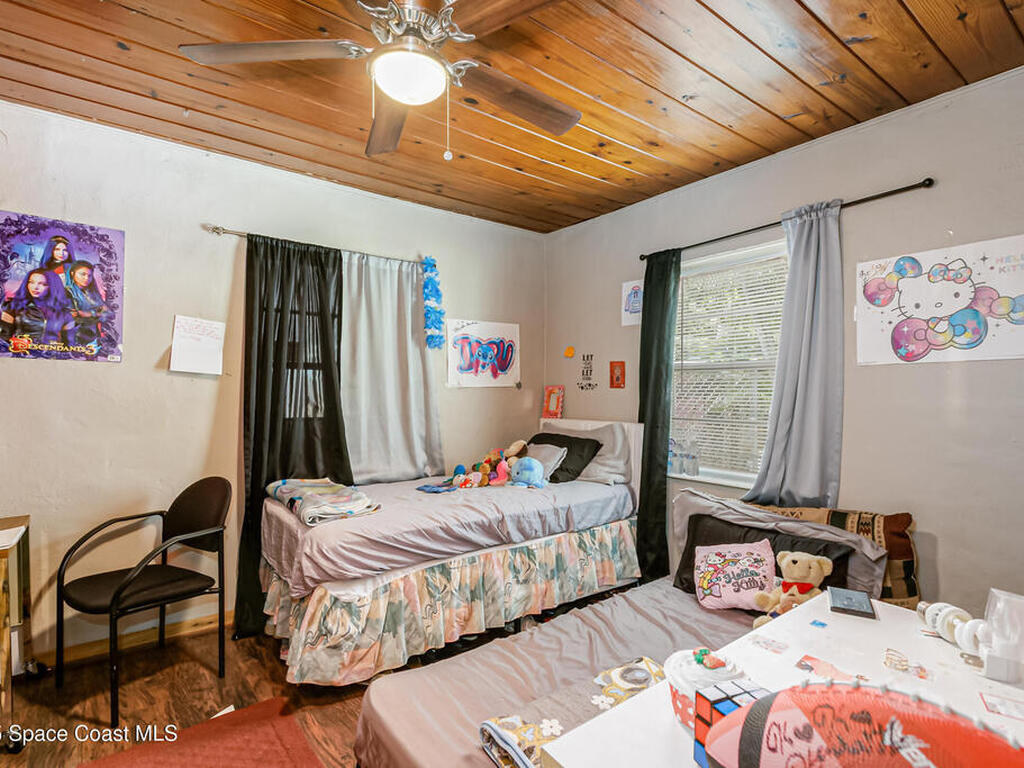 158 West Court, Melbourne, FL 32904