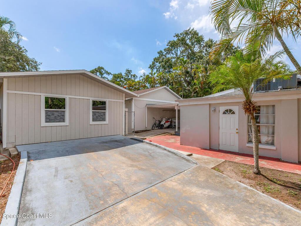 158 West Court, Melbourne, FL 32904