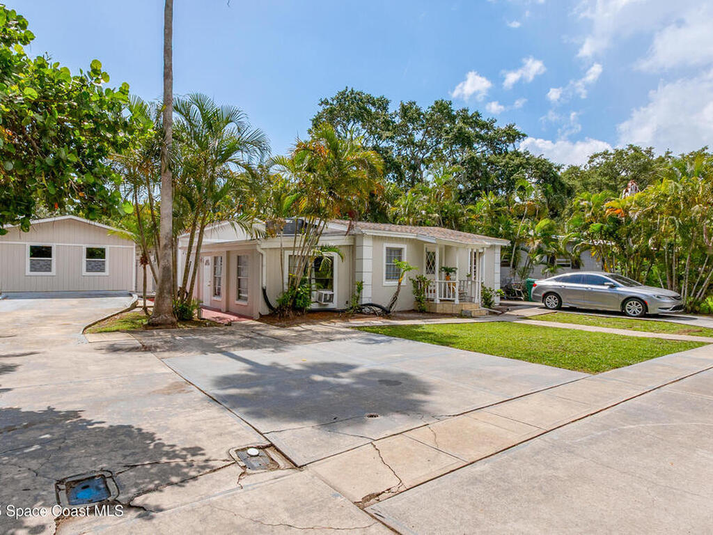 158 West Court, Melbourne, FL 32904