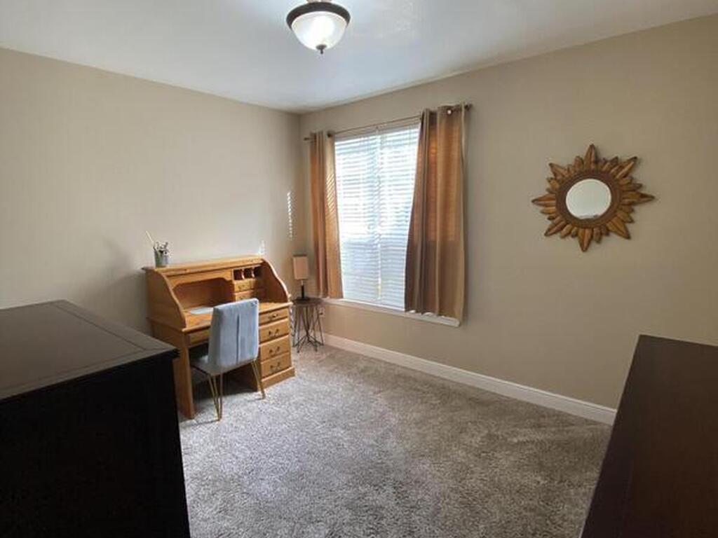 8933 Lee Vista Boulevard, Orlando, FL 32829