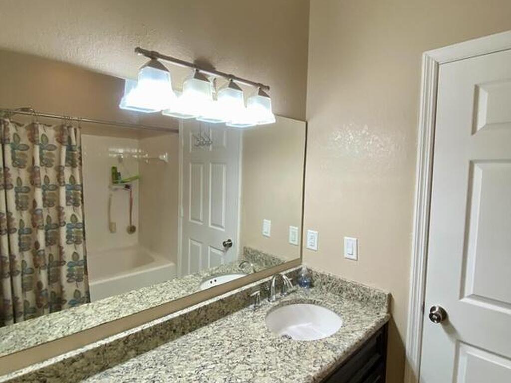 8933 Lee Vista Boulevard, Orlando, FL 32829