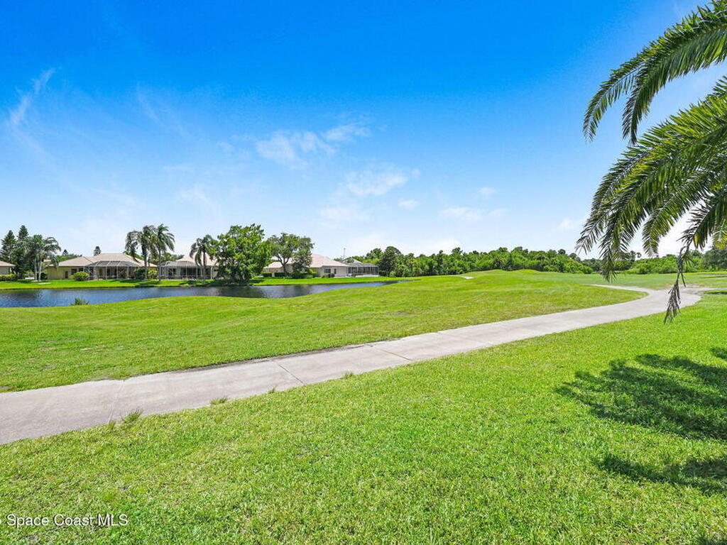 8031 Daventry Drive, Melbourne, FL 32940
