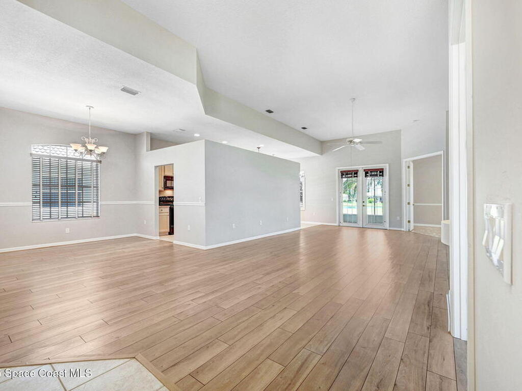 8031 Daventry Drive, Melbourne, FL 32940