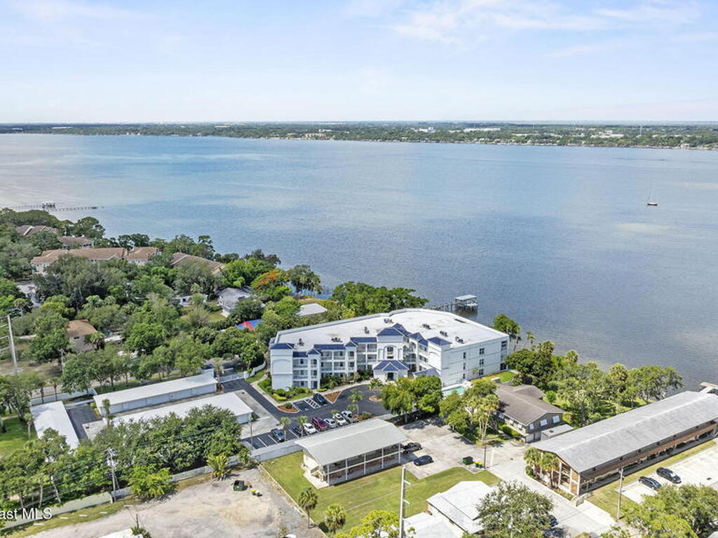 420 Moore Park Lane, Merritt Island, FL 32952