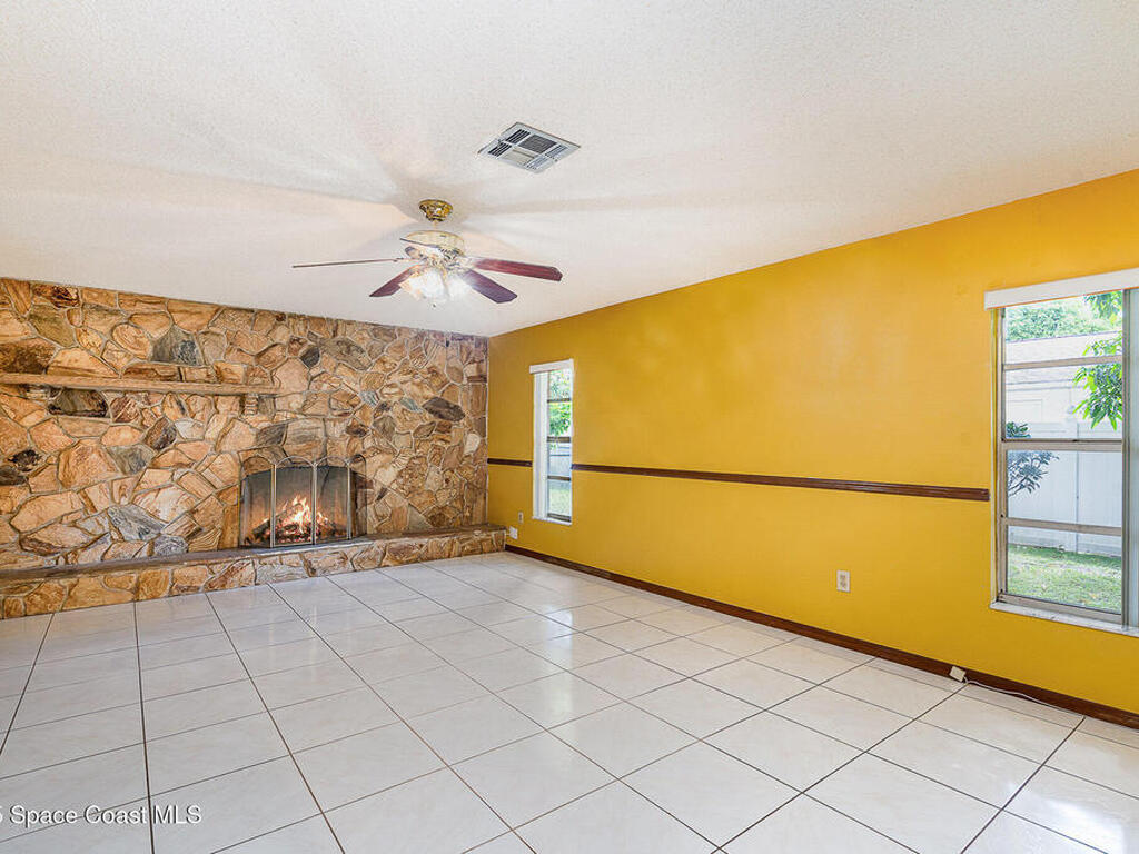 755 Haftez Street, Palm Bay, FL 32907