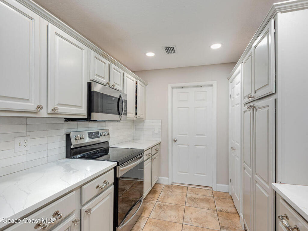 350 Brentwood Court, Merritt Island, FL 32952