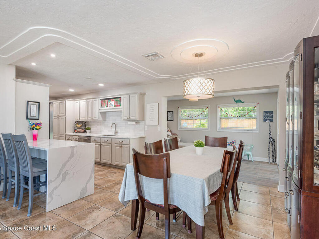 350 Brentwood Court, Merritt Island, FL 32952