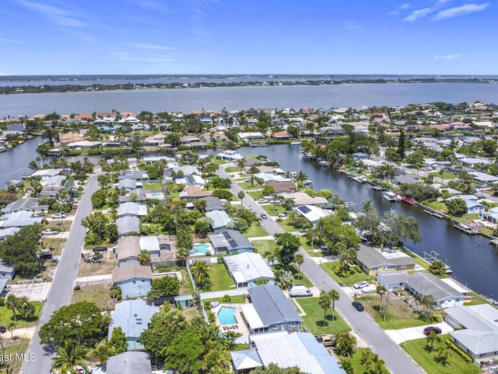 432 N Neptune Drive, Satellite Beach, FL 32937