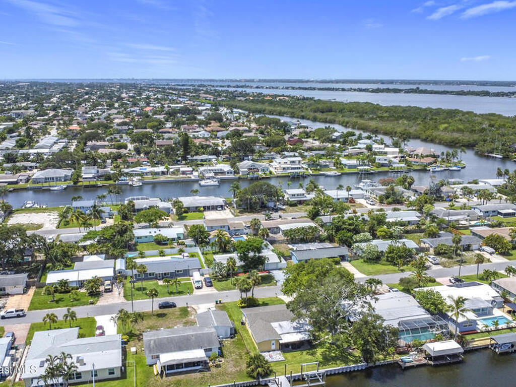432 N Neptune Drive, Satellite Beach, FL 32937