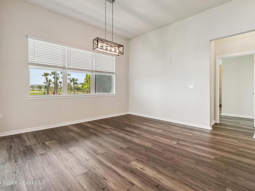 8969 Shoreline Avenue, Melbourne, FL 32940