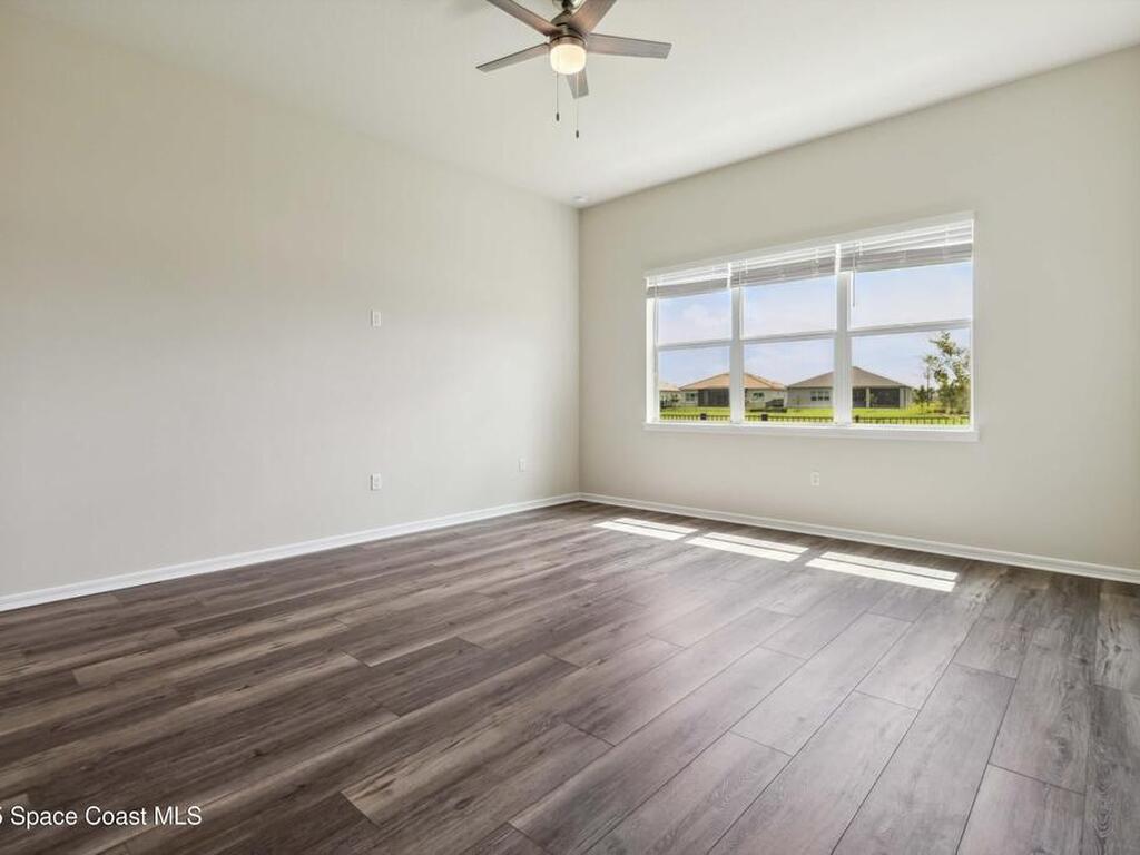 8969 Shoreline Avenue, Melbourne, FL 32940