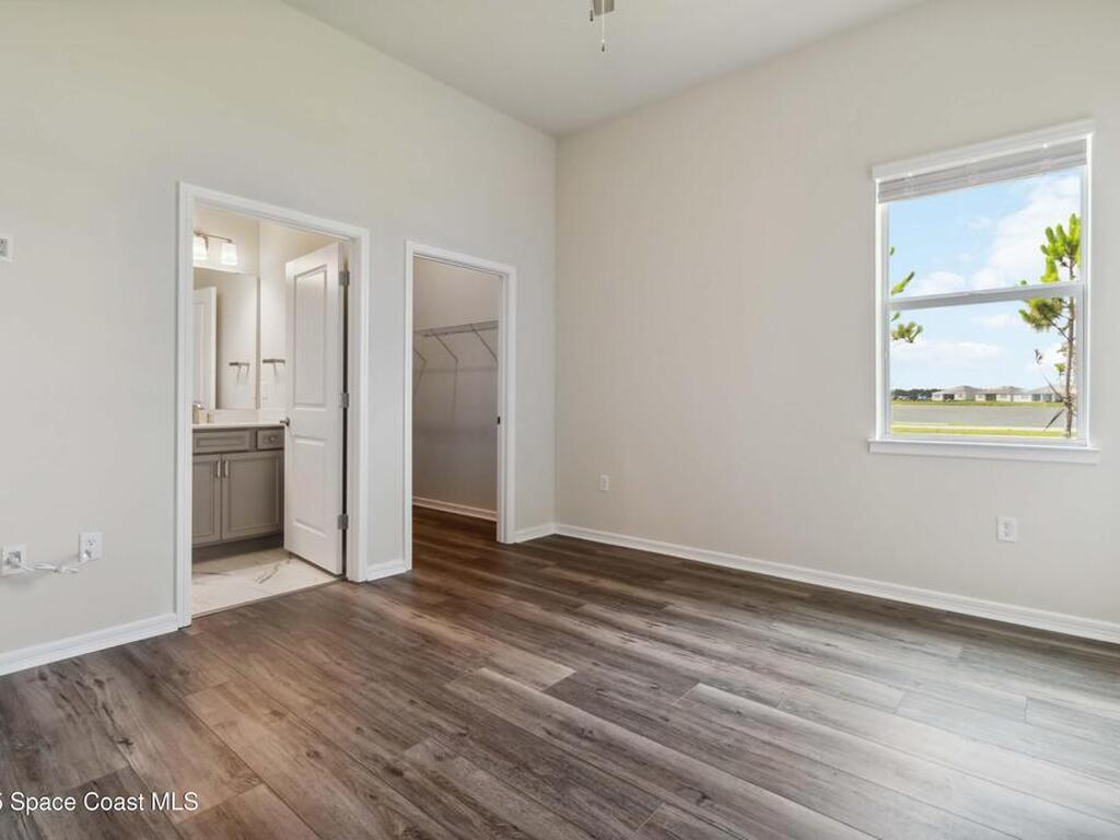 8969 Shoreline Avenue, Melbourne, FL 32940