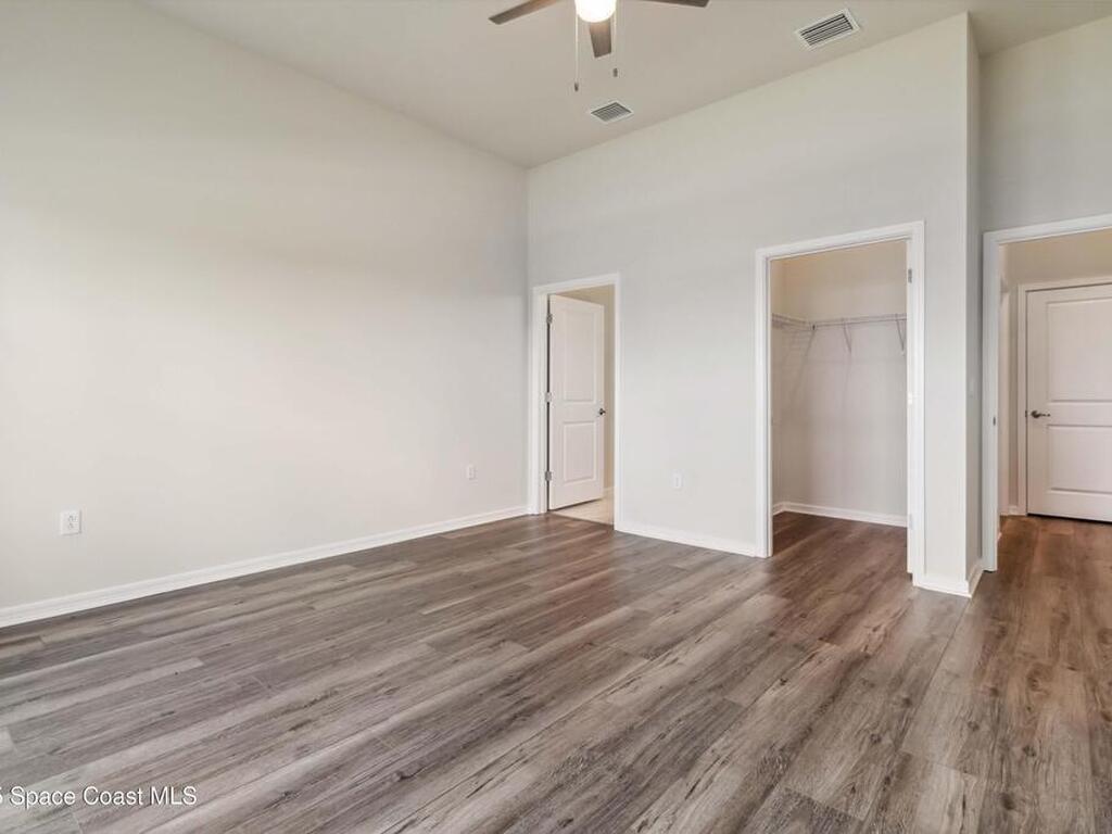 8969 Shoreline Avenue, Melbourne, FL 32940