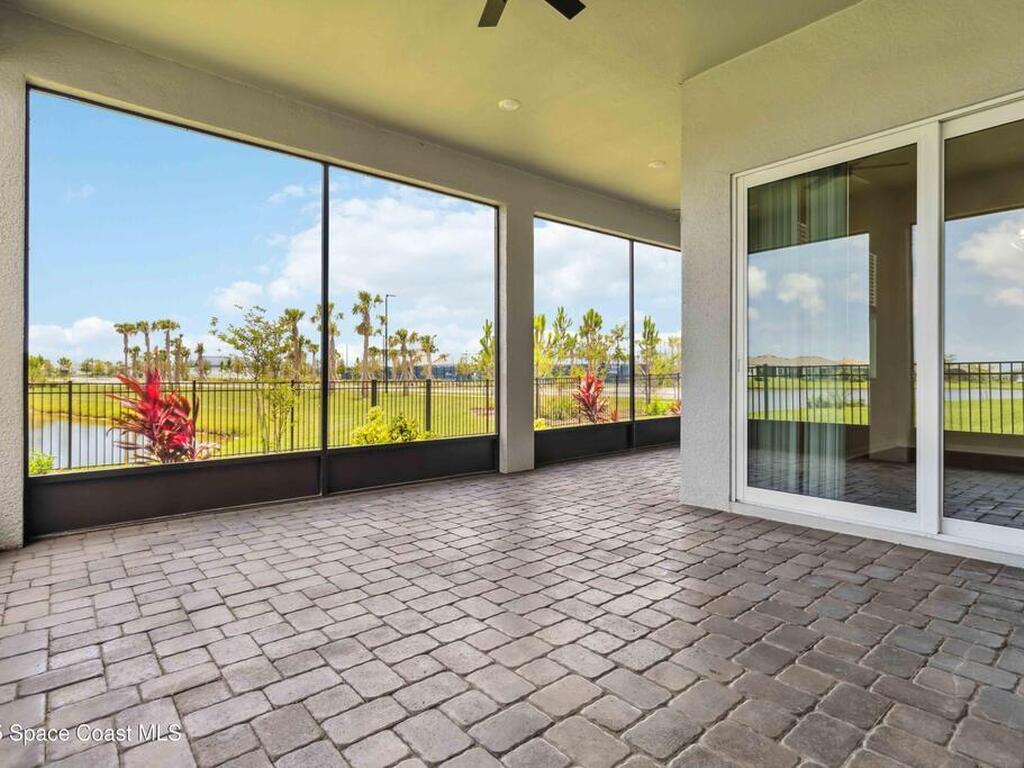 8969 Shoreline Avenue, Melbourne, FL 32940