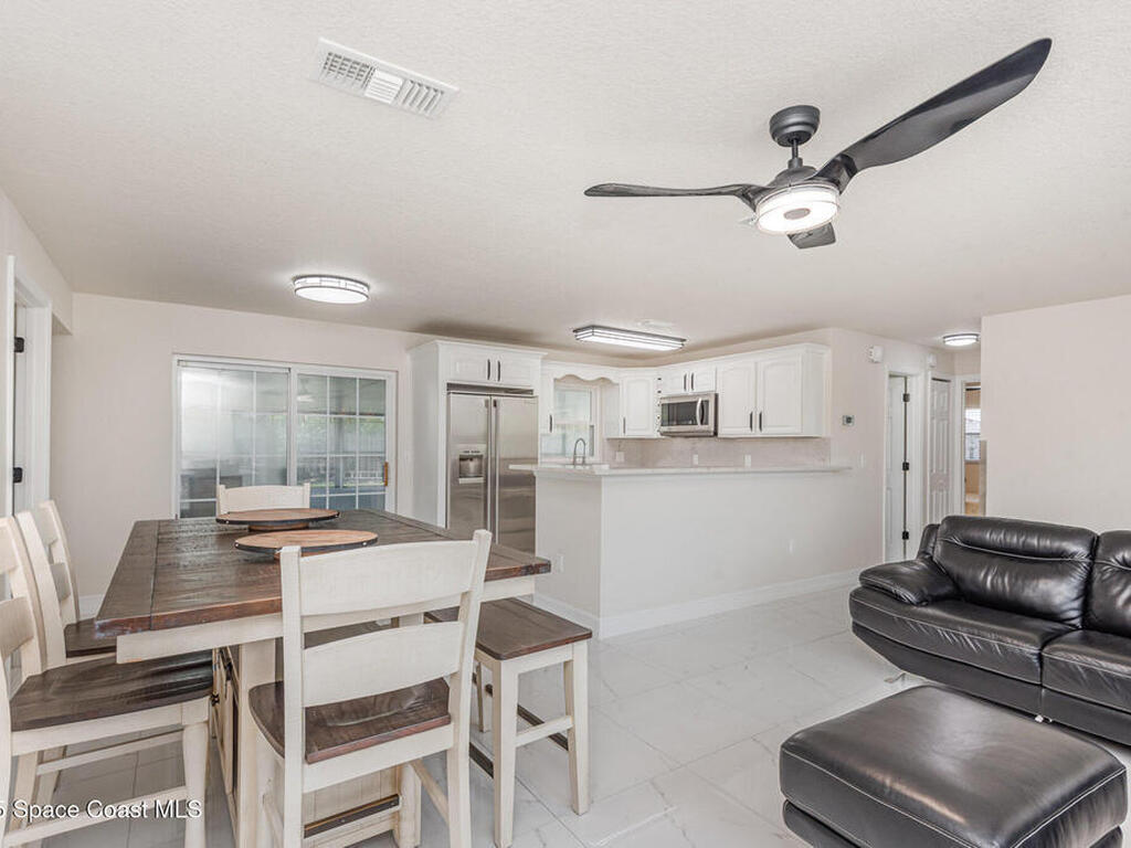 1245 Arlington Circle, Merritt Island, FL 32952