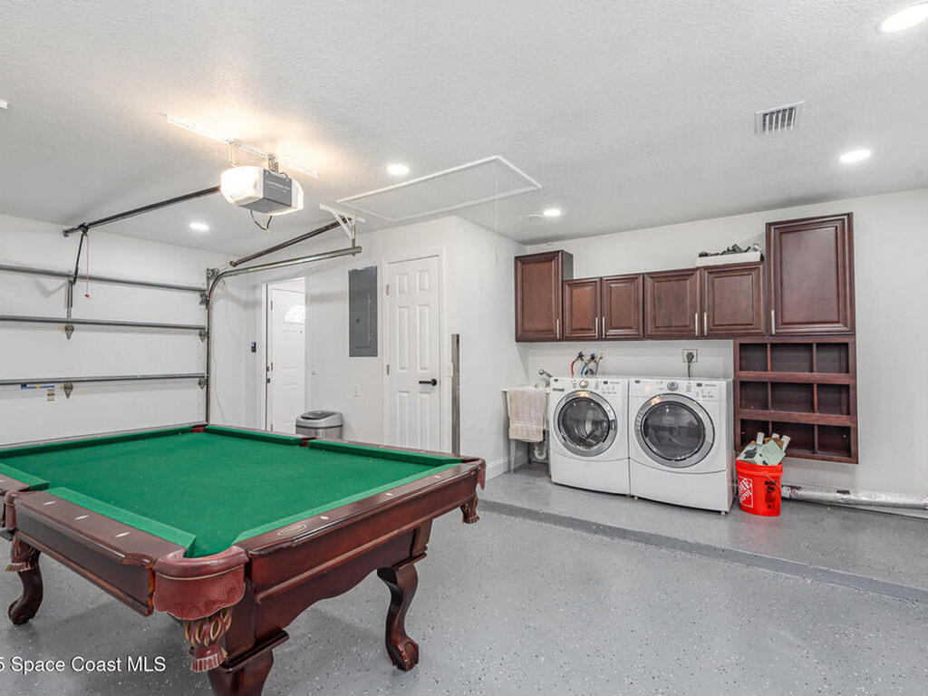1245 Arlington Circle, Merritt Island, FL 32952
