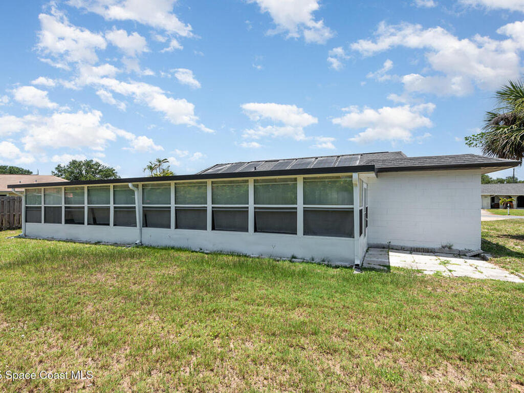 1245 Arlington Circle, Merritt Island, FL 32952
