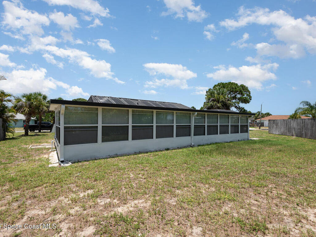 1245 Arlington Circle, Merritt Island, FL 32952