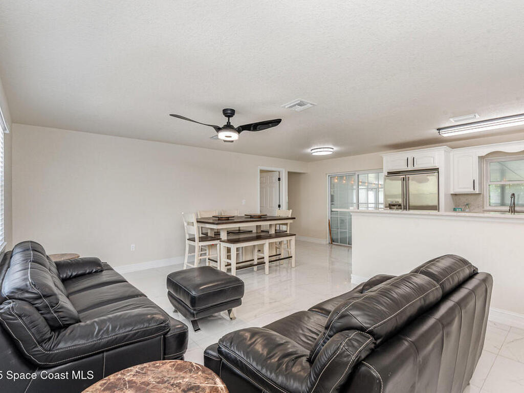 1245 Arlington Circle, Merritt Island, FL 32952