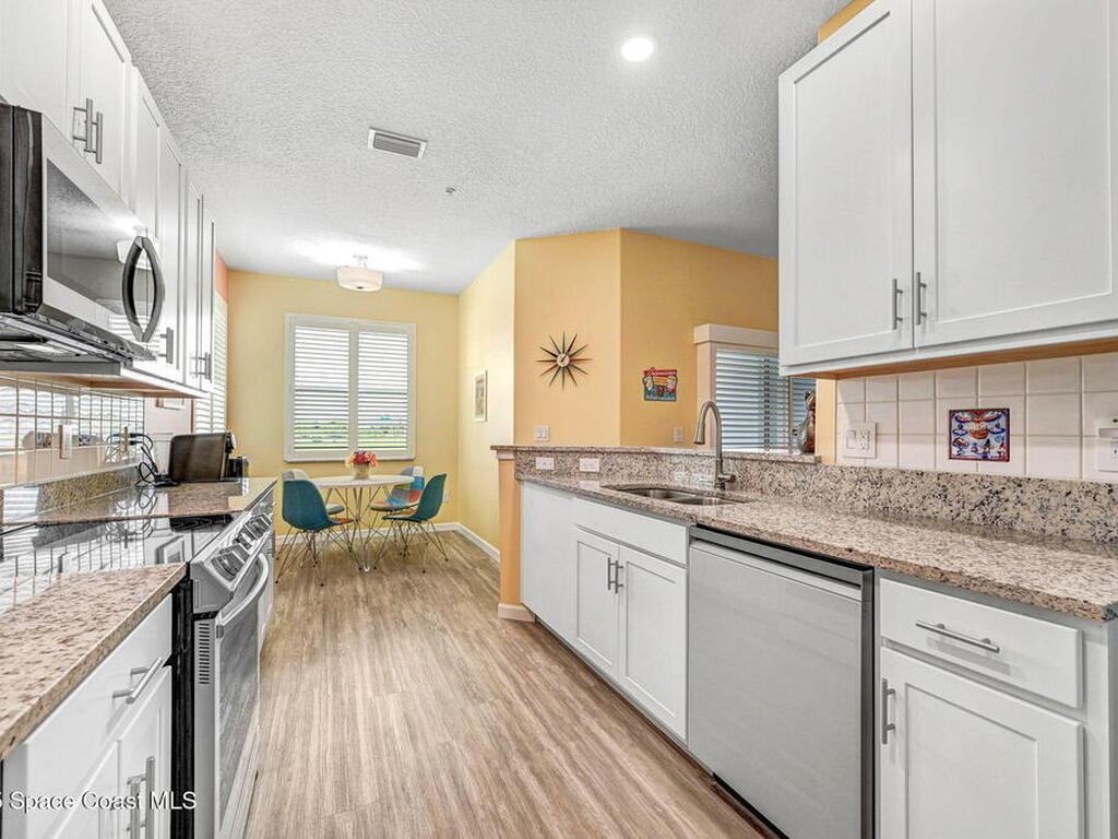3930 Playa Del Sol Drive, Rockledge, FL 32955