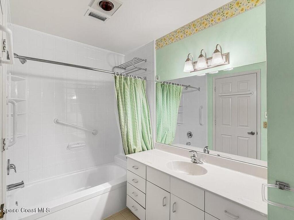 723 Timber Ridge Trail, Vero Beach, FL 32962