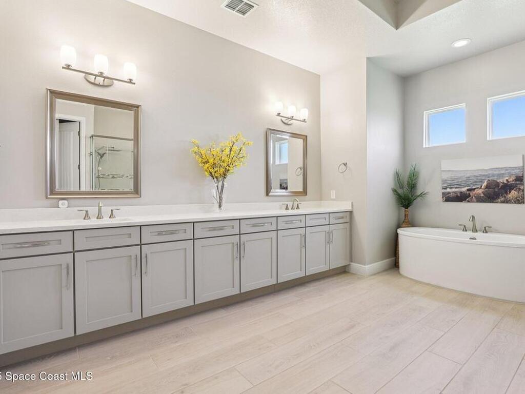 1025 Aranceto Circle, Merritt Island, FL 32952