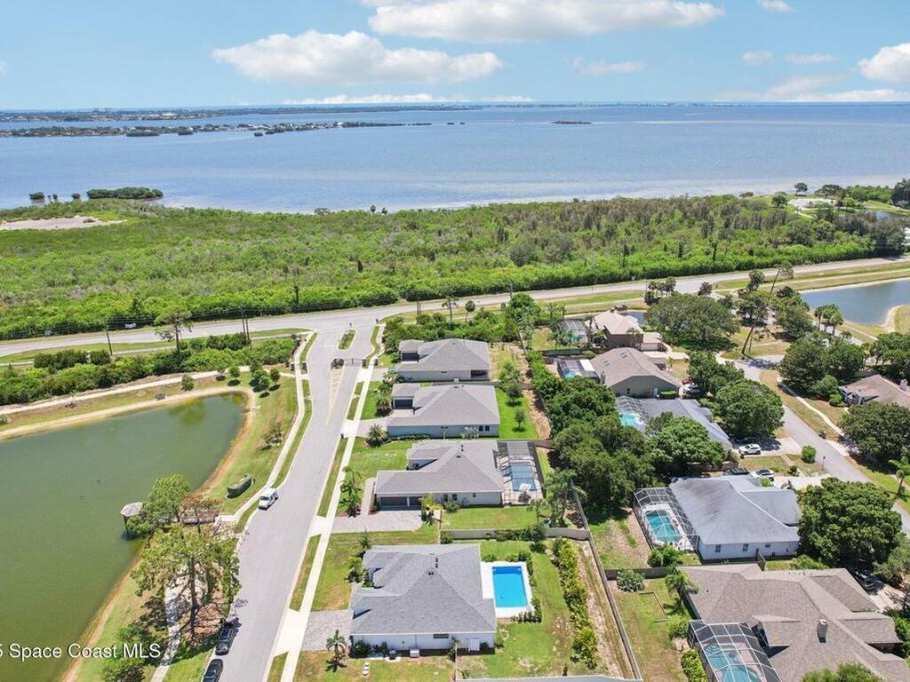 1025 Aranceto Circle, Merritt Island, FL 32952