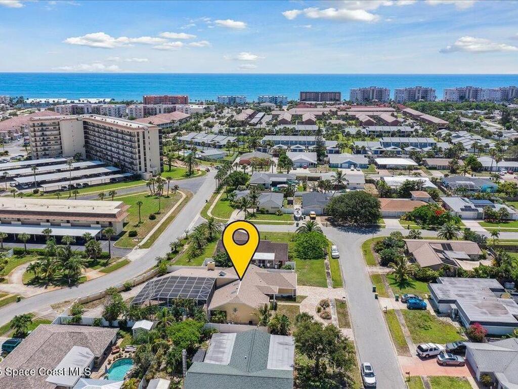 528 Alhambra Street, Indian Harbour Beach, FL 32937