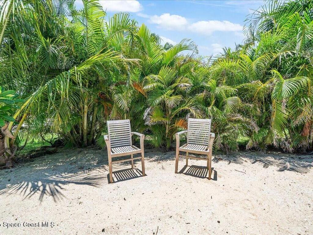 528 Alhambra Street, Indian Harbour Beach, FL 32937