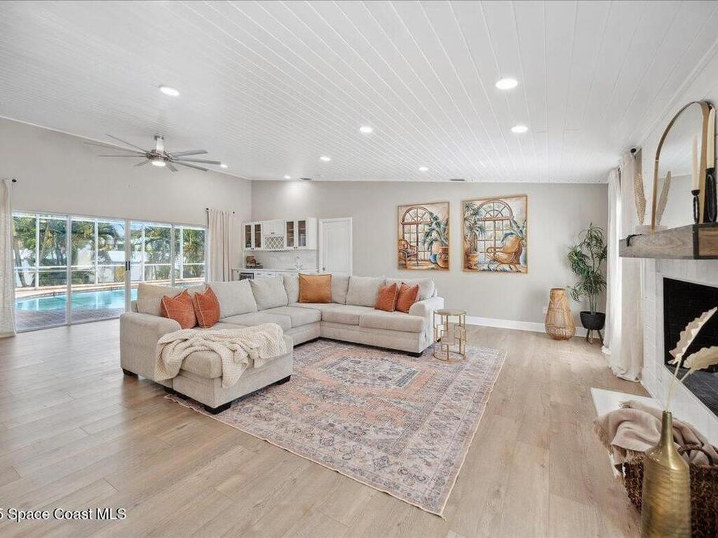 528 Alhambra Street, Indian Harbour Beach, FL 32937