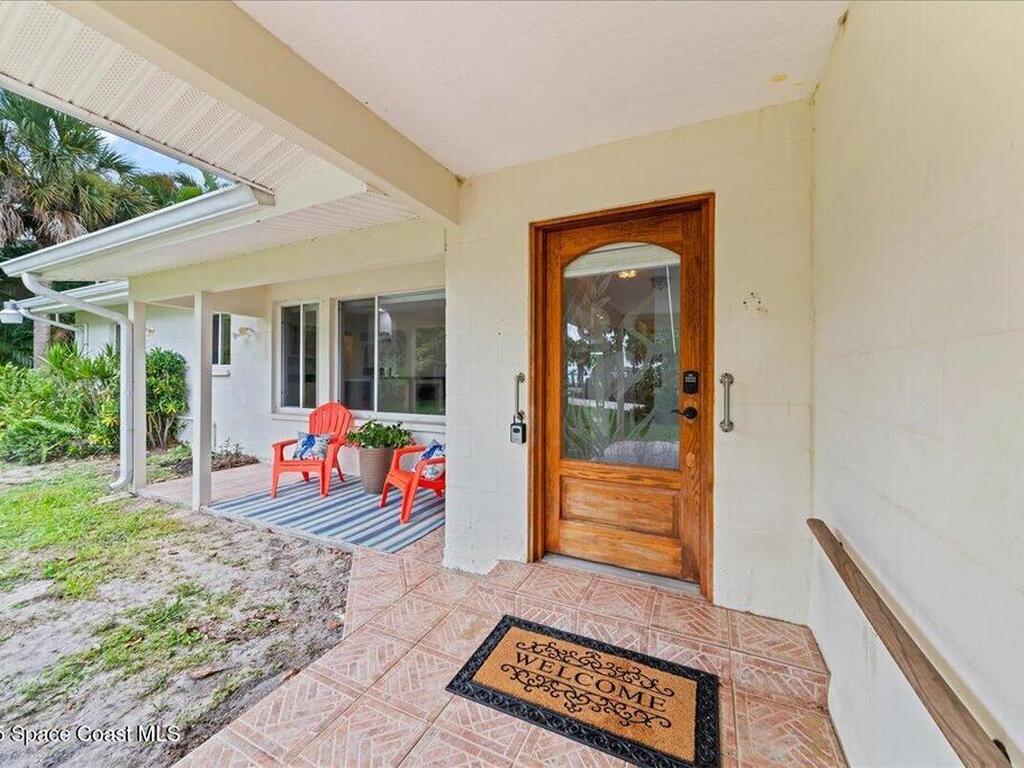 10100 S Tropical Trail, Merritt Island, FL 32952