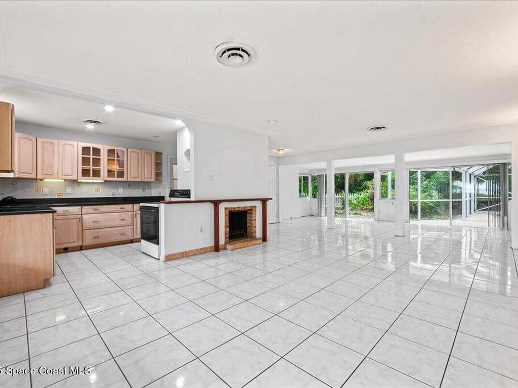 10100 S Tropical Trail, Merritt Island, FL 32952