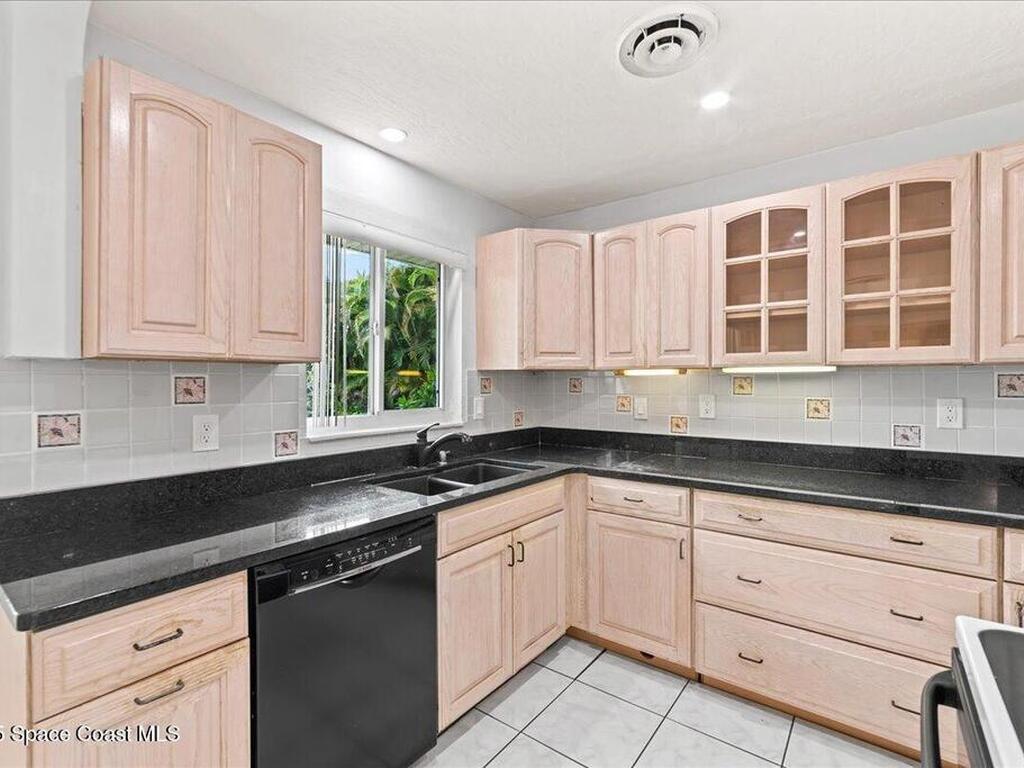 10100 S Tropical Trail, Merritt Island, FL 32952