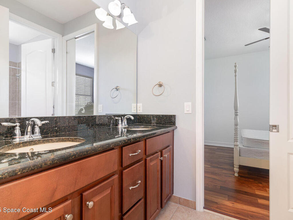 8162 Prestbury Drive, Orlando, FL 32832