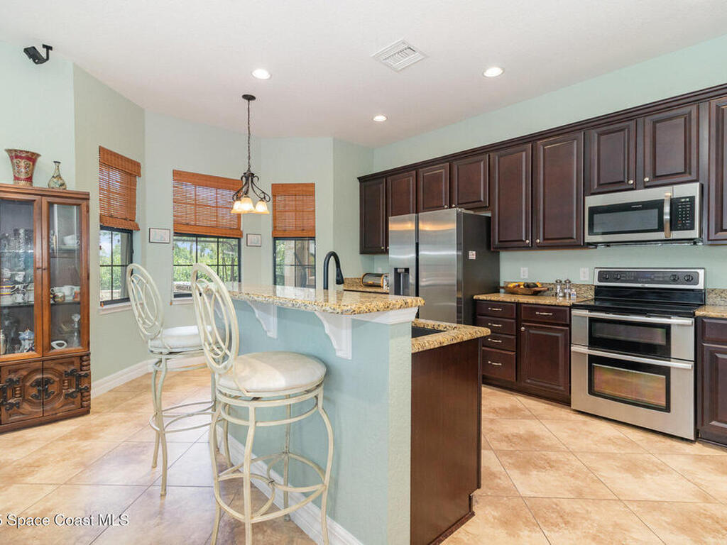 8162 Prestbury Drive, Orlando, FL 32832