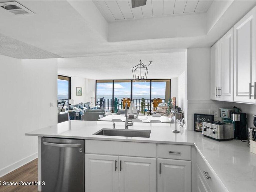 1890 N Atlantic Avenue, Cocoa Beach, FL 32931