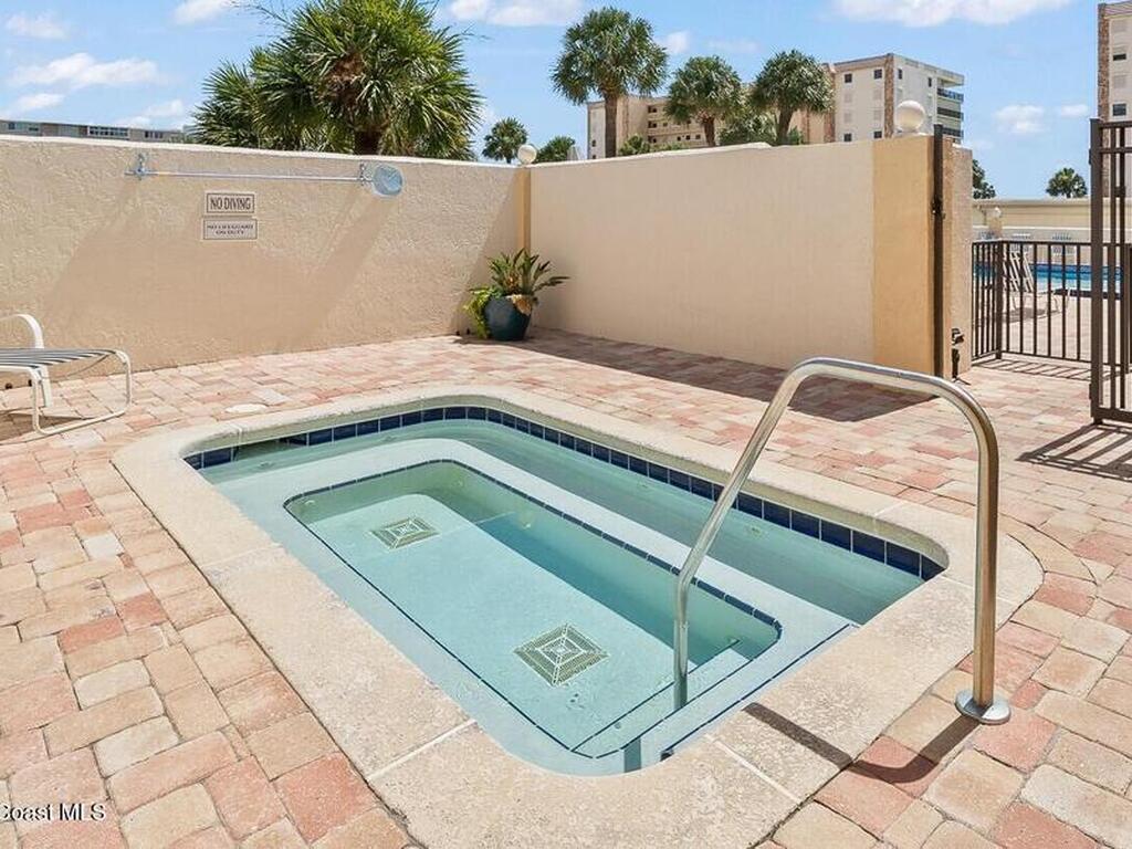 1890 N Atlantic Avenue, Cocoa Beach, FL 32931