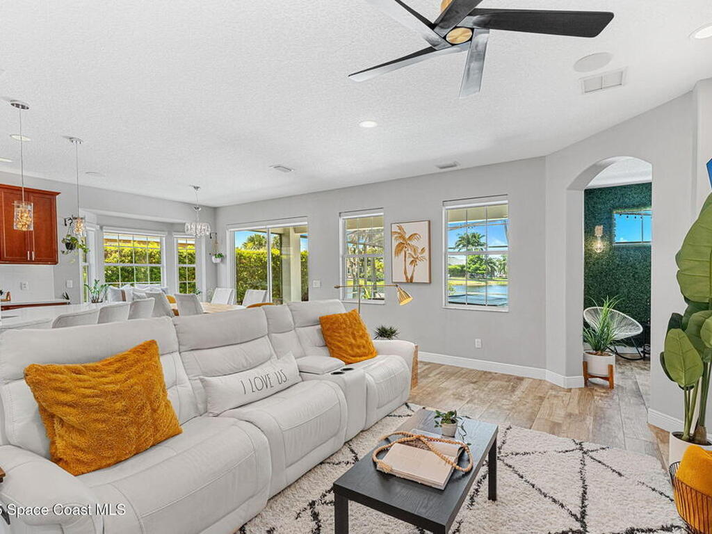 3252 Candia Drive, Melbourne, FL 32940