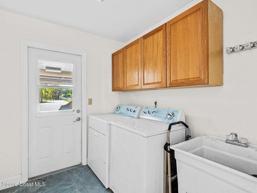 2945 Newfound Harbor Drive, Merritt Island, FL 32952