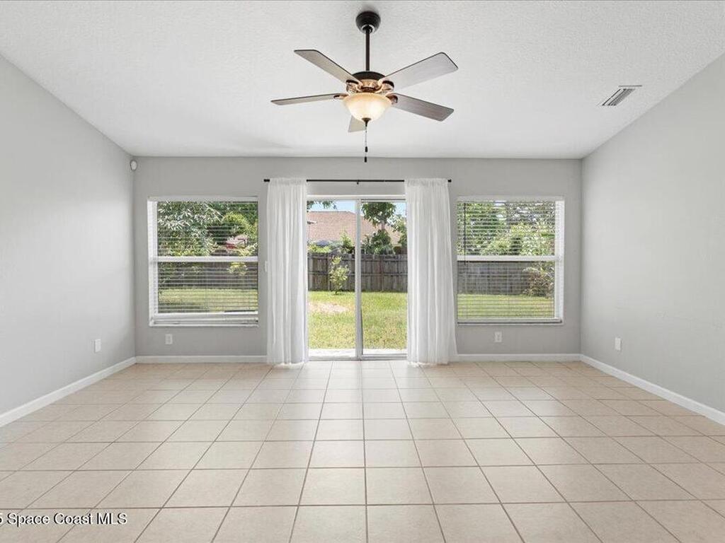 781 Dinner Street, Palm Bay, FL 32907