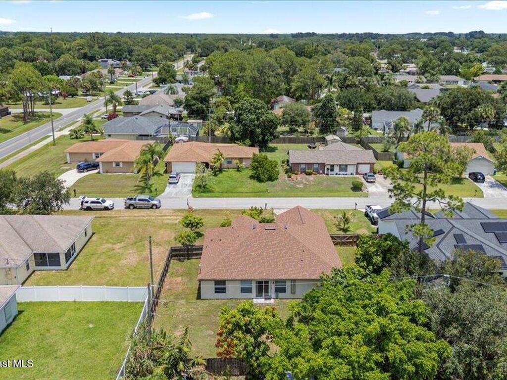 781 Dinner Street, Palm Bay, FL 32907